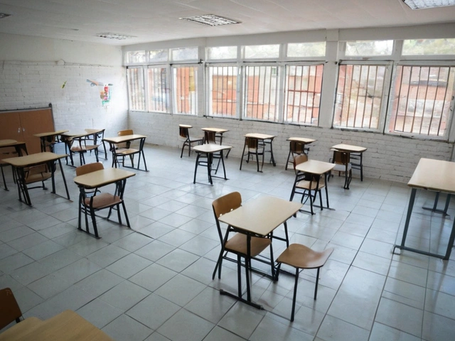 Suspensión de clases en 59 comunas debido al sistema frontal, anuncia Mineduc